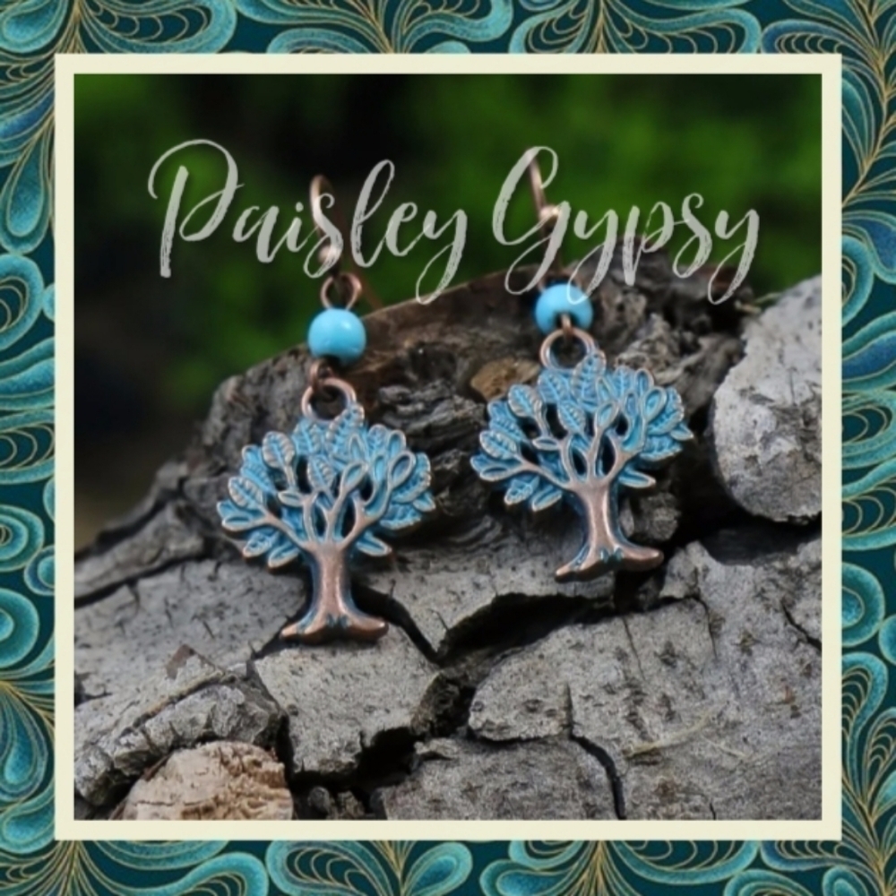 BEAUTIFUL BOHEMIAN WESTERN STYLE ANTIQUED BRONZE LOOKING EARRINGS